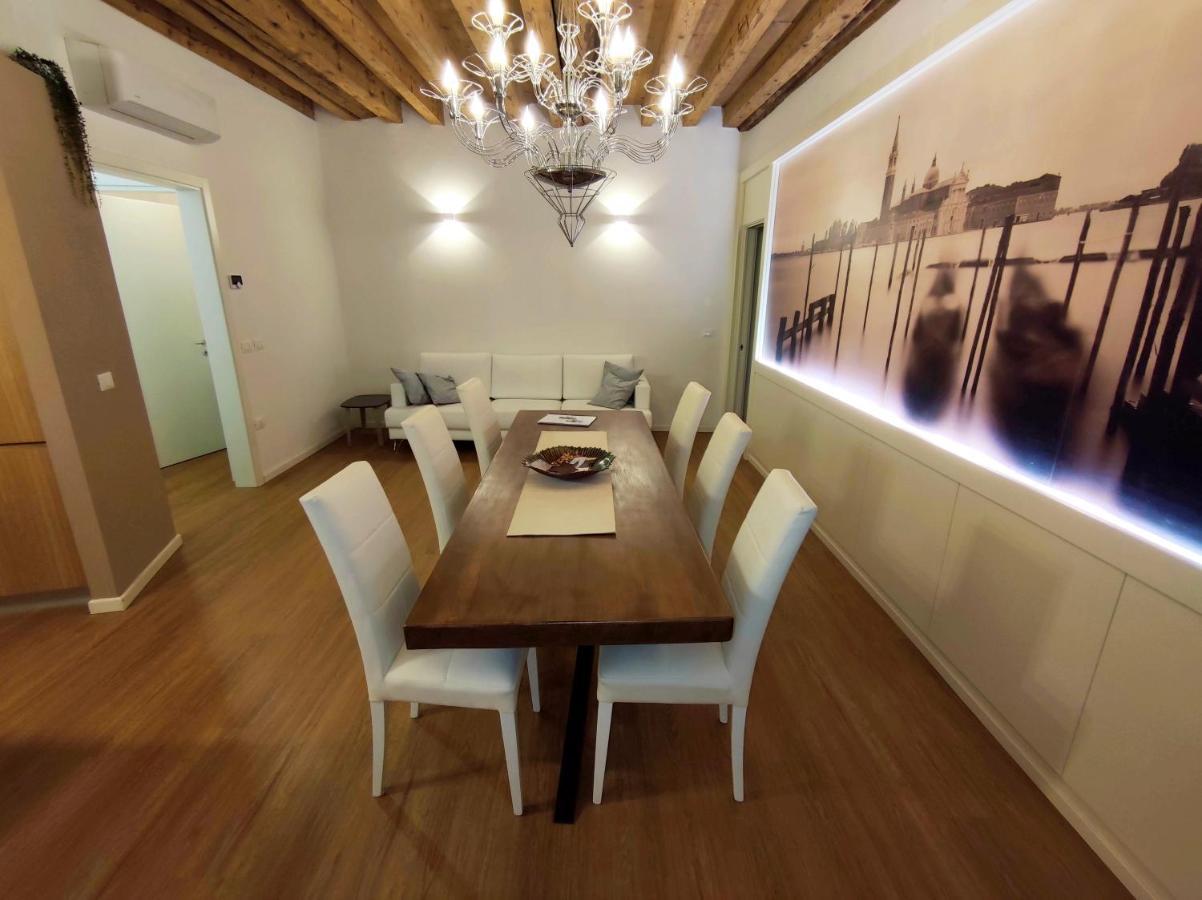 Deluxe 3 Bedroom Flat In Rialto Venezia Eksteriør bilde